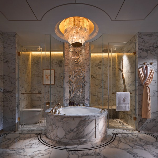 RC Macau Premier Suite (Bathroom)