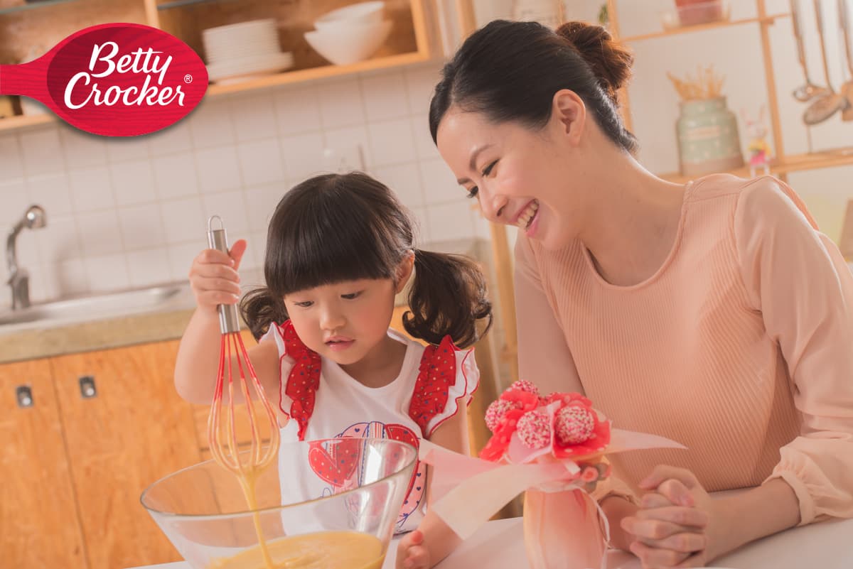 送 Betty Crocker「Supermoist」蛋糕粉  享受溫馨親子時光