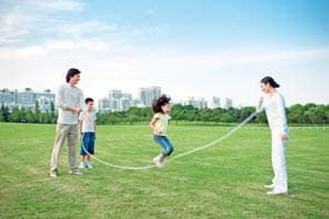夏日抗汗有妙法  清爽玩學不間斷