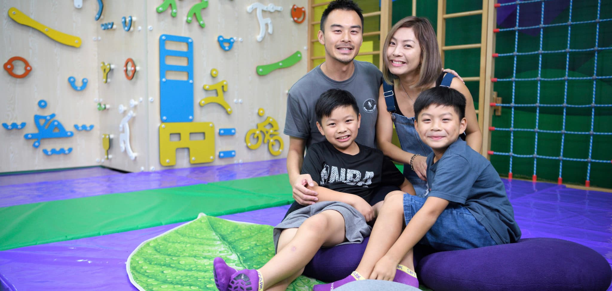下周預告 - 呔細香港放暑假！呔媽話「吉野家」唔係植入廣告