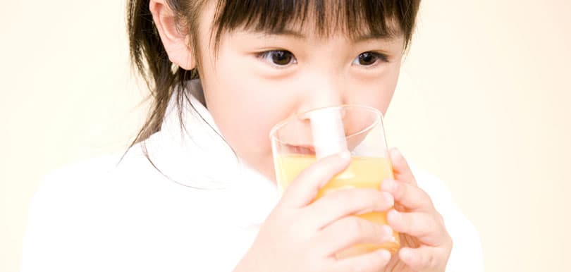 飲果汁好過飲汽水？一杯果汁含十茶匙糖易致肥
