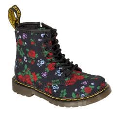 小腳板潮著Dr. Martens