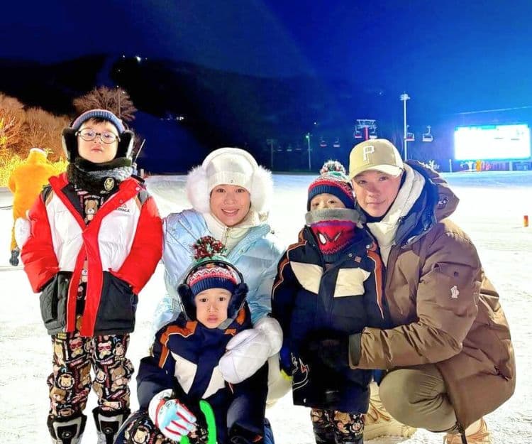 胡杏兒結婚9周年帶3子滑雪 甜曬9年前後合照獲讚有夫妻相!親子旅行5大好處:增進親子感情、仲可以刺激腦部發展?