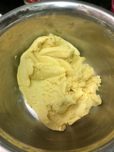 奶黃月餅食譜教學 簡單易做自煮奶皇餡＋自製酥皮 