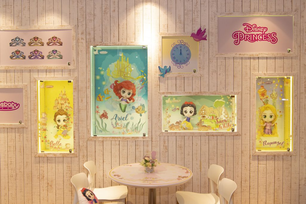 Cityplaza Disney Princess_LIVE YOUR TRUE SELF_Disney Princess-themed LOG-ON Cafe_01