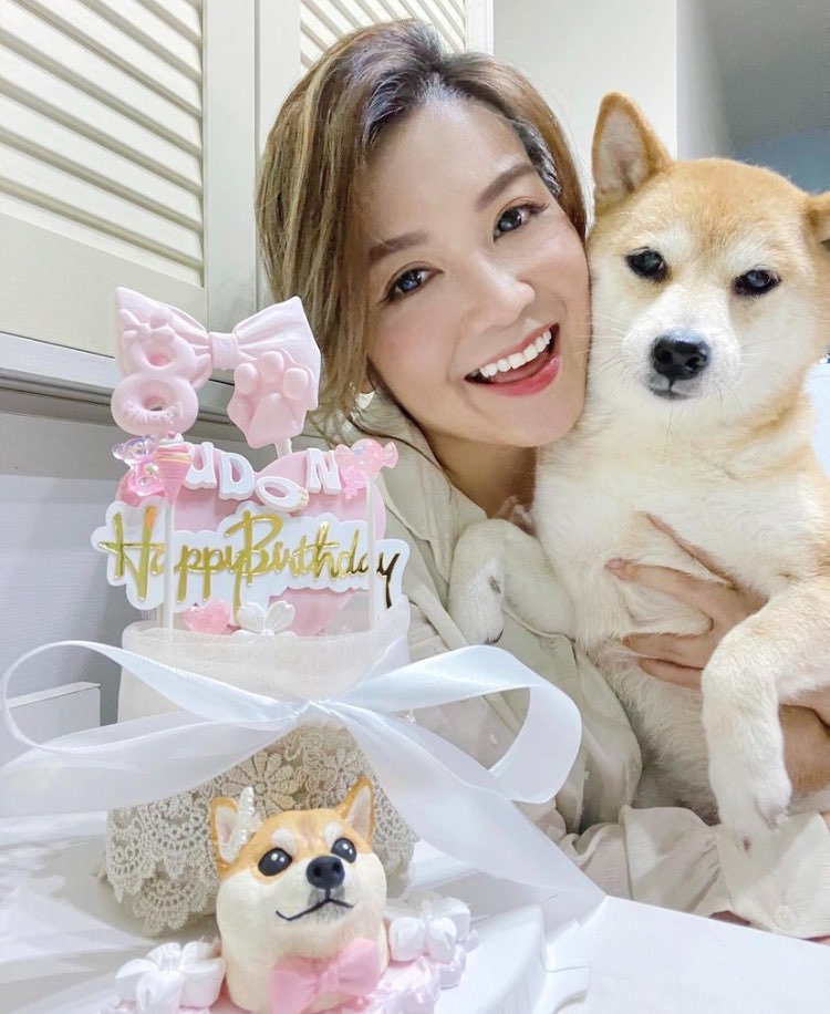 娟姐練美娟為愛犬烏冬慶祝8歲生日
