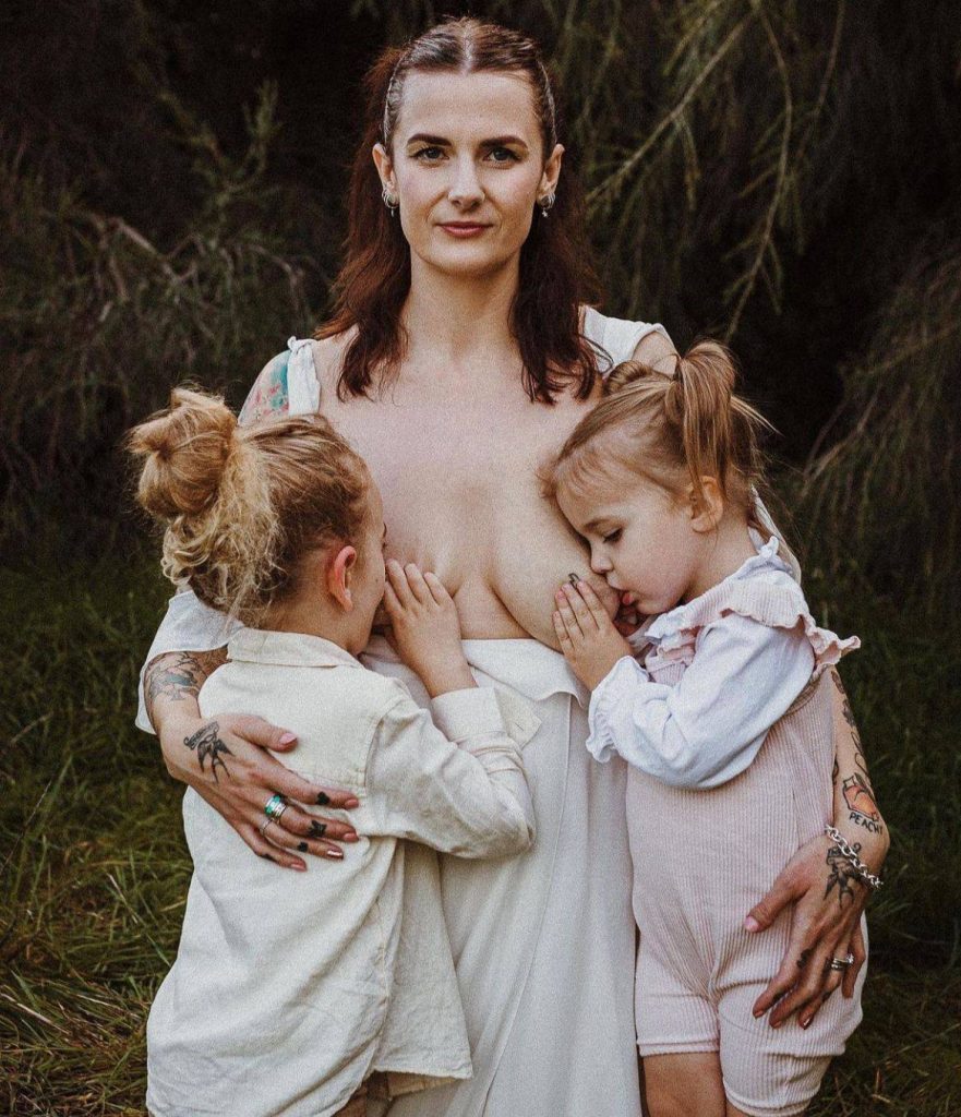 網紅媽媽Lauren McLeod狂曬為5歲餵母乳相捱轟