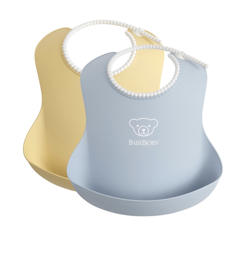 BabyBjorn嬰兒膠圍兜(粉黃色/粉藍色) （HK$159 / 2件）